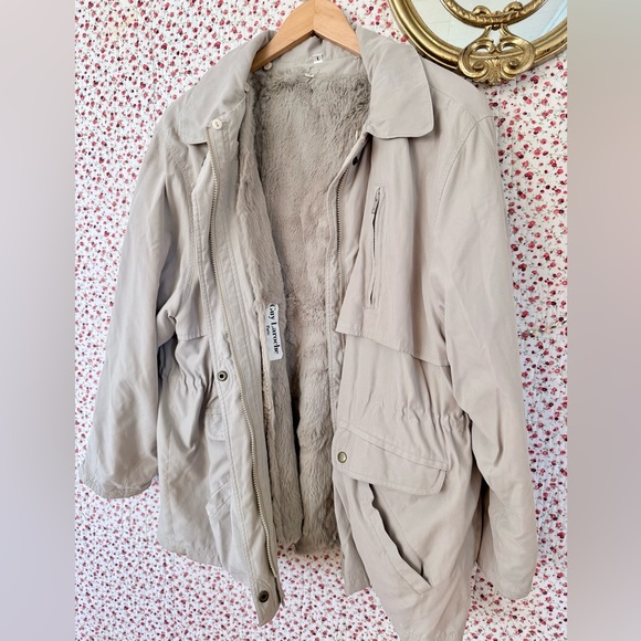 Guy Laroche Paris Vintage Real Fur Lining Weather Resistant Jacket, Needs Help - Picture 2 of 8